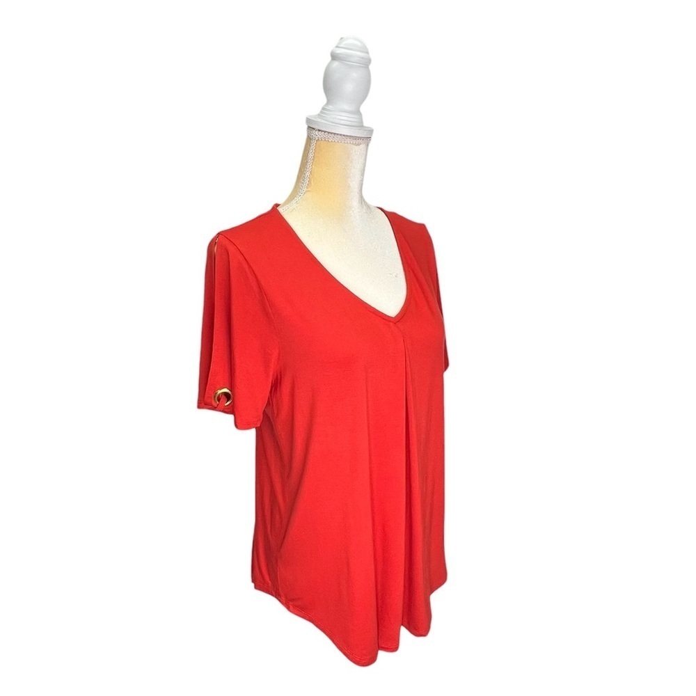 Cable & Gauge Short Sleeve V-neck Top Molten Lava Size Medium Red Orange New NWT
